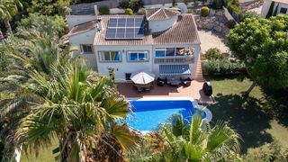Casa en La Granadella - Costa Nova