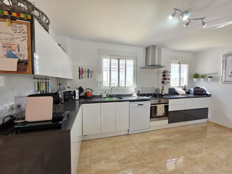 Foto 65b8a0fe-cf04-4296-8521-180468573fd9. Haus mit parking in Pinoso