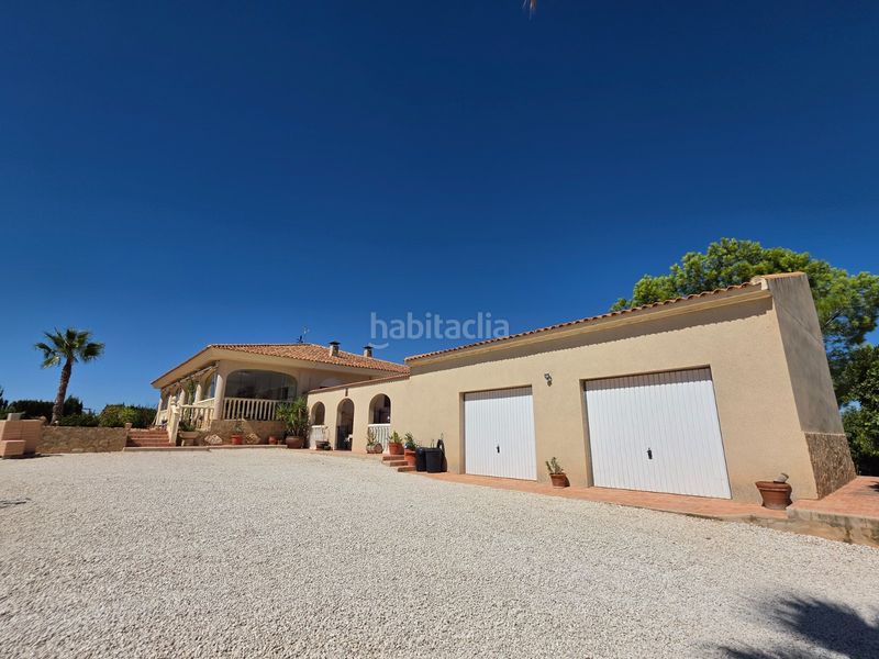 Foto a32b6cd1-2f37-4f61-81d9-5eb46022746b. Haus mit parking in Pinoso