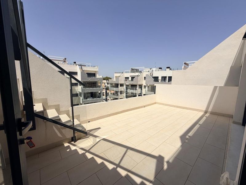 Foto e04dcd07-e983-4cac-a46c-c3e2e516f28b. Dachwohnung in Villamartín-Las Filipinas Orihuela
