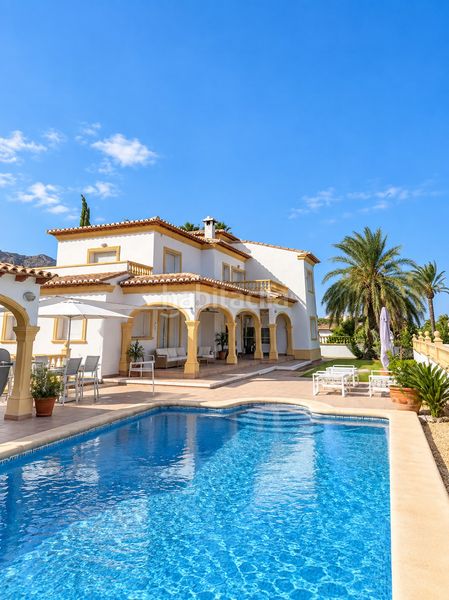 Foto 6d4d1832-b254-49a8-9d95-87d1a949d11b. Casa en Beniarbeig