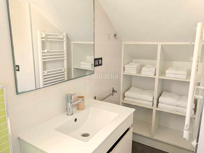 Foto 3e33f49b-ff81-4444-b196-b987428b0daa. Casa amb aparcament a Puerto Xàbia