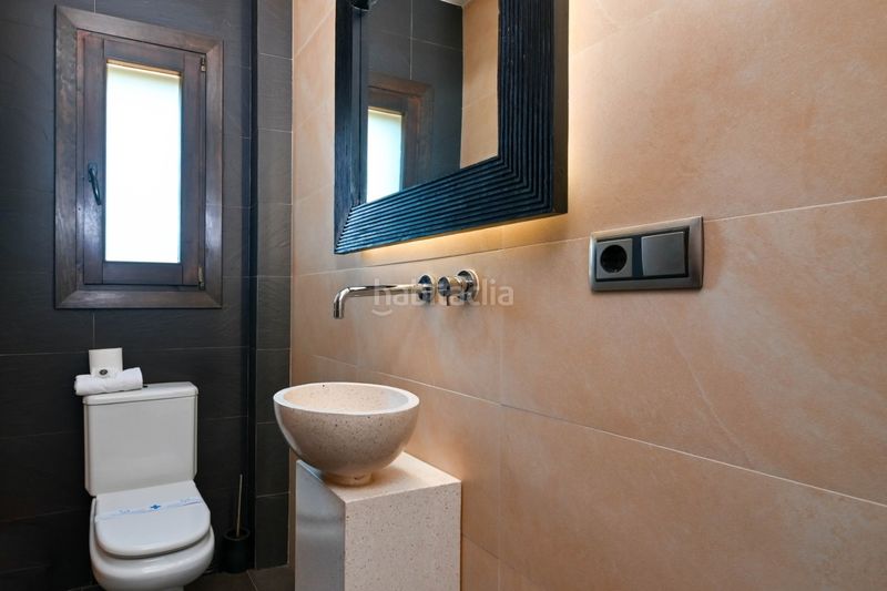 Foto 5a55d0d9-6e42-4a6e-98ff-22242f81c081. Casa amb xemeneia aparcament a Beniarbeig