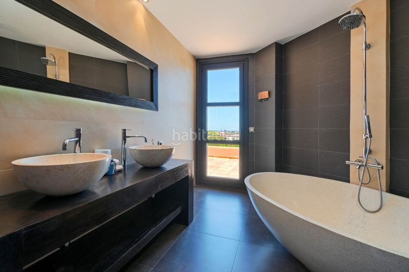 Foto 5b8da6b6-836b-459d-8210-795875a87fec. Casa amb xemeneia aparcament a Beniarbeig