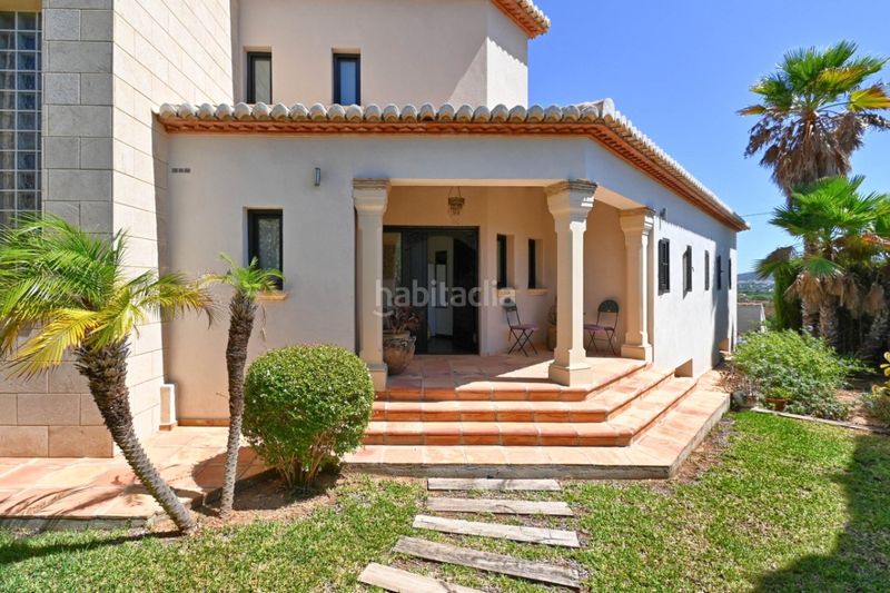 Foto 7e9015d8-e0fb-4e56-90d0-46d10ccd0d48. Casa amb xemeneia aparcament a Beniarbeig