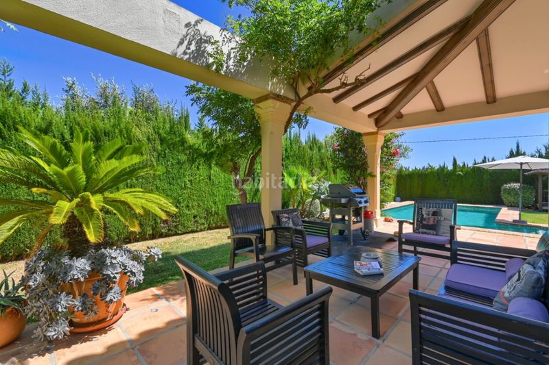 Foto eba1d937-ae1f-4496-a40e-18a4b274c9c2. Casa amb xemeneia aparcament a Beniarbeig