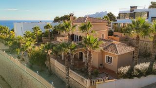 Casa a Cala Advocat-Baladrar