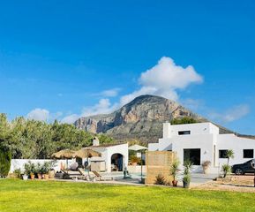 Casa a Partida Tosal - Zona dels Castellans
