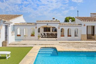 Casa en Partida Comunes-Adsubia