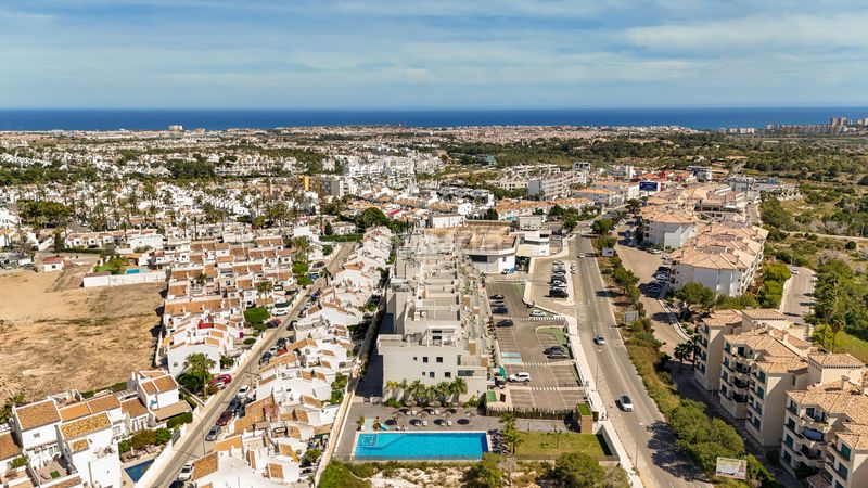 Foto cf0bc89f-e7e2-449f-ae4f-0aebdb779a2e. Appartement in Villamartín-Las Filipinas Orihuela