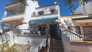 Casa adossada a Villamartín-Las Filipinas
