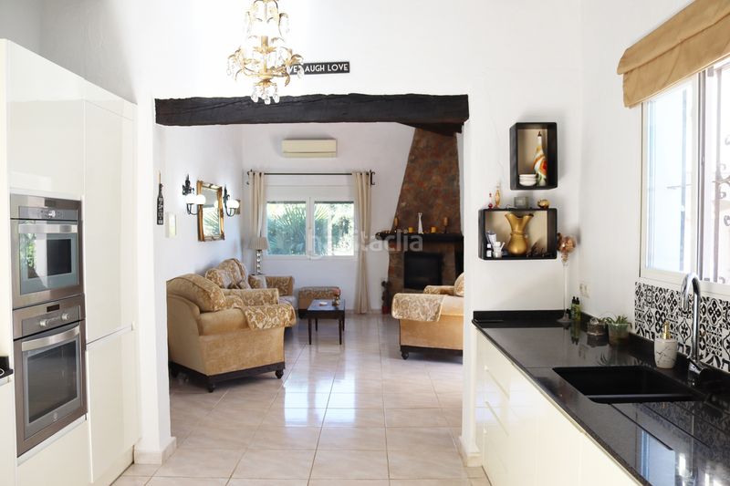 Foto 0c876486-614a-4b50-96f3-557c65e82757. Casa amb piscina a Orba