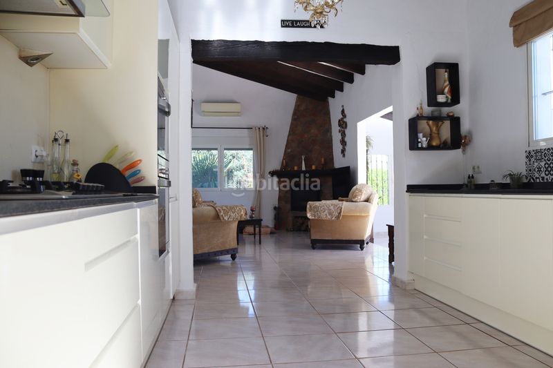 Foto 7cb38576-4268-411d-bb37-b743d8ee9fde. Casa amb piscina a Orba
