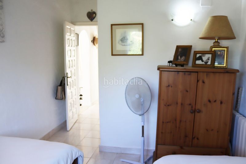 Foto 85e0b498-97da-48e0-a50f-b838047f4cd4. Casa amb piscina a Orba
