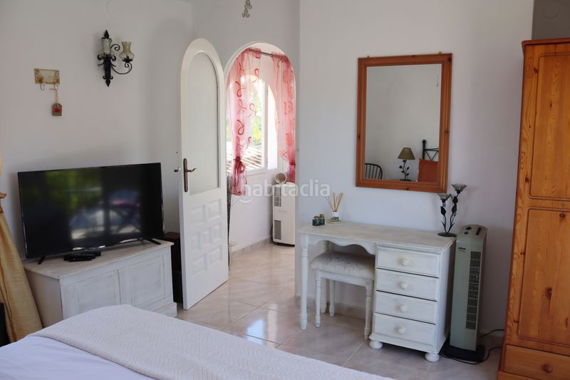 Foto 9757002b-d499-4d61-98fa-a1c033d140d3. Casa amb piscina a Orba