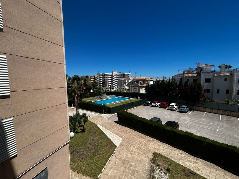 Foto bce5ad56-4bf1-4828-a3f1-2b98bf83985b. Apartament amb piscina a La Zenia Orihuela