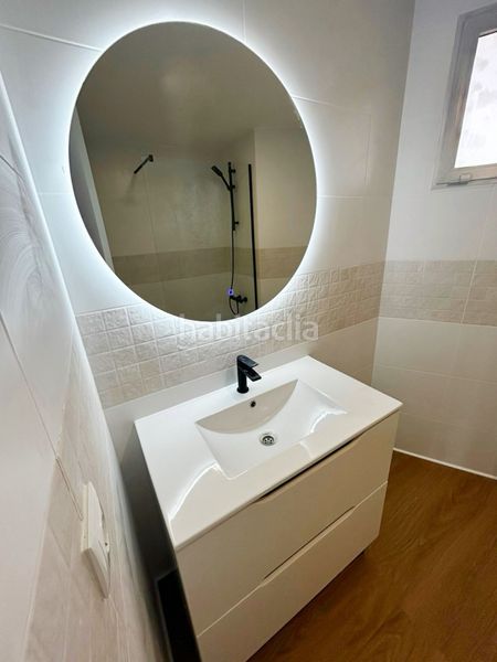 Foto d458de98-cd18-47fd-9dcb-568363d75c4d. Apartament amb piscina a La Zenia Orihuela