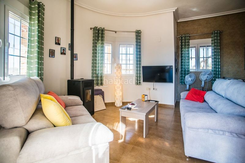 Foto 992ce929-5388-4460-a13e-8edb5ba44409. Casa a Catral