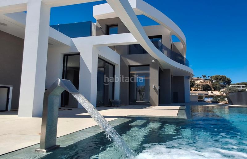 Foto f8c8d4dc-df36-482e-8379-9a8245f3acb8. Chalet con piscina in La Fustera Benissa
