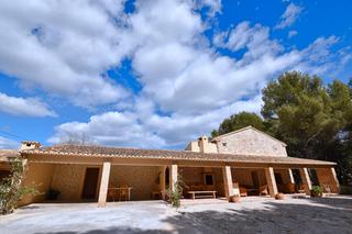 Masia a Jesús Pobre