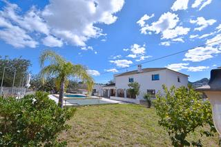 Country house in La Xara-La Sella