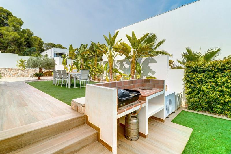 Foto a637e979-4eb0-4b98-9adf-6195b9ead5ad. Chalet con riscaldamento parcheggio piscina in Pinar de Advocat-Cometa Moraira