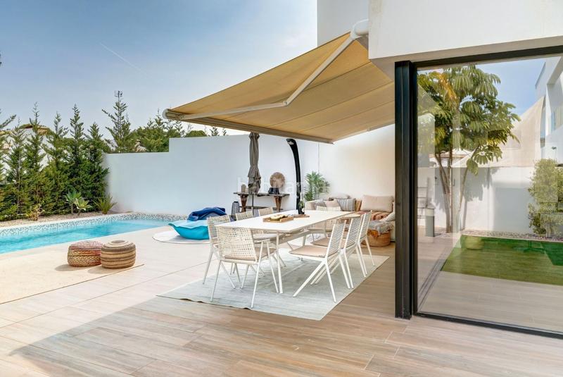 Foto c6829fa3-8384-4659-a215-8f0e4755f334. Chalet con riscaldamento parcheggio piscina in Pinar de Advocat-Cometa Moraira