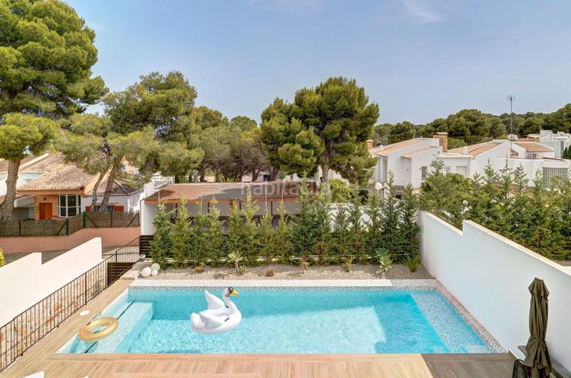 Foto 55330e47-81d6-4543-8e6f-ee3b1e96511b. Xalet amb calefacció aparcament piscina a Pinar de Advocat-Cometa Moraira