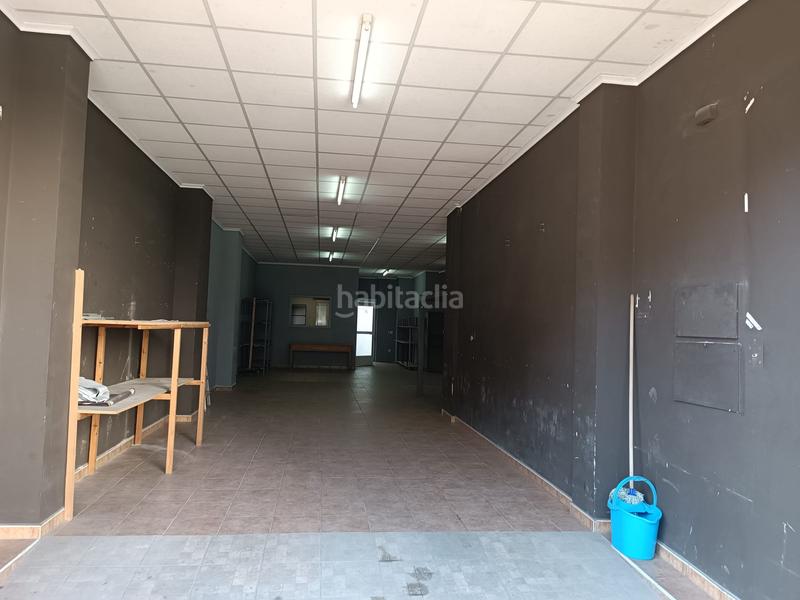 Foto 5c859b89-3088-41e3-bb4e-fa10a3519220. Local comercial en Teulada