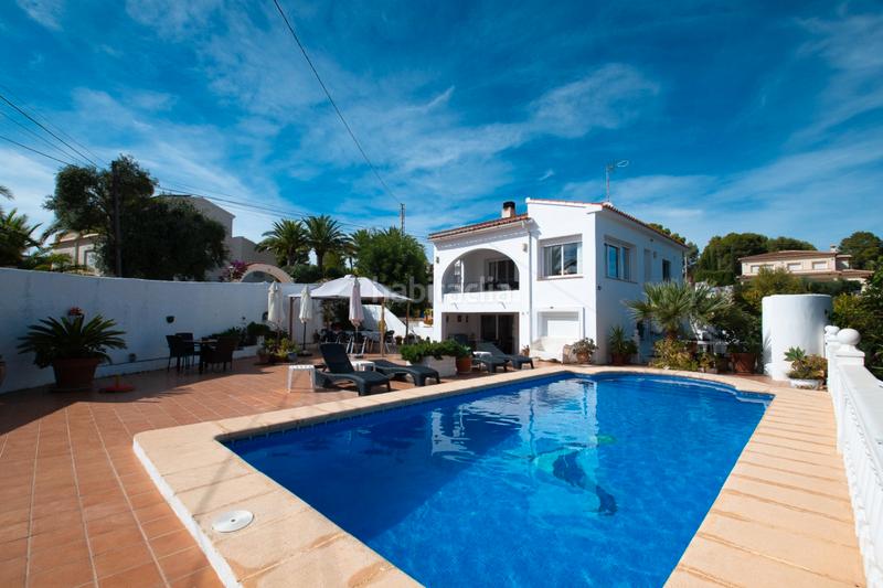 Foto 9ca82688-10ce-4a7f-af43-75f9a7f96307. Chalet en Cala Advocat-Baladrar Benissa