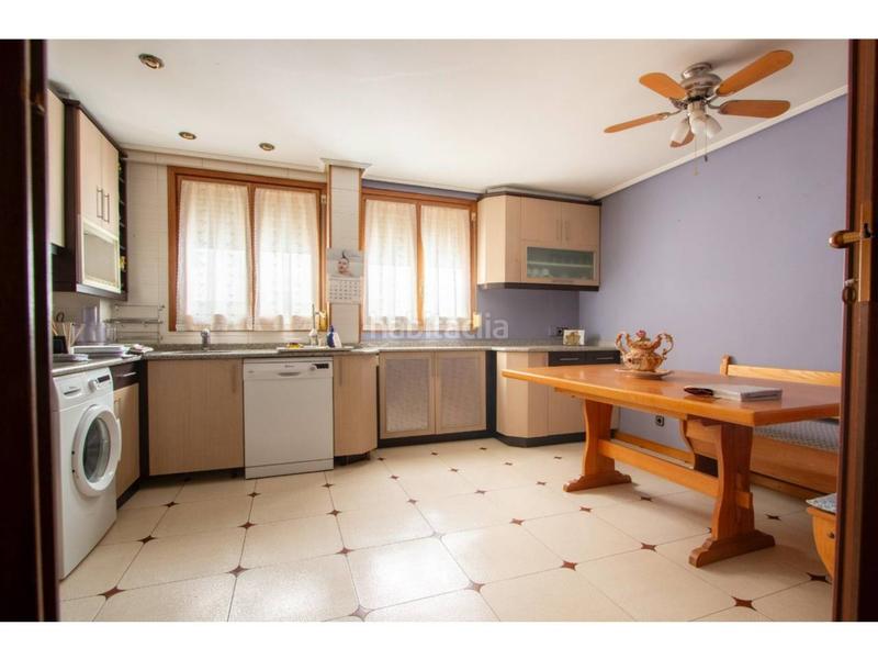 Foto 70a5ca34-2cdb-4aeb-bf96-fe16ff3bbfff. Appartement dans francisco de vitoria 25 dans Paseo Constitución - Las Damas Zaragoza