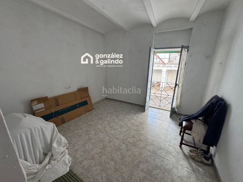 Foto ed718139-3eaf-4fb0-9aa8-7cb7b52152fe. Masia a Algámitas