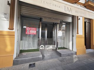 Lloguer Local Comercial a Arahal. Alquiler calle corredera arahal