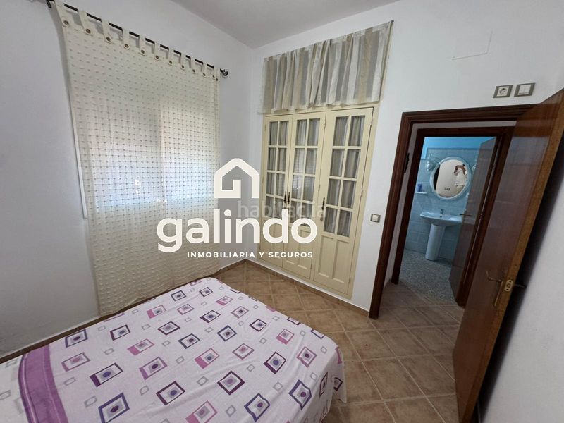 Foto c2b18f1c-445a-4e55-8747-cbb07705dc45. Xalet amb piscina a Marchena