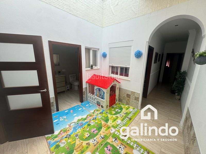 Foto 723f87d3-22e0-4370-a370-22e64ce16ce2. Pis a Paradas