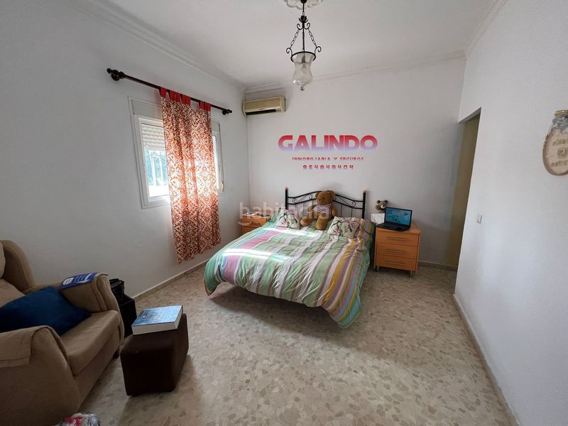 Foto ca075787-98f2-4456-ae86-3585c6284a9a. Chalet  vallever en Arahal