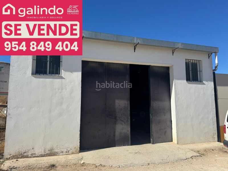 Foto eb7b6032-e09a-434f-98aa-7a81276c319b. Nau industrial a Paradas