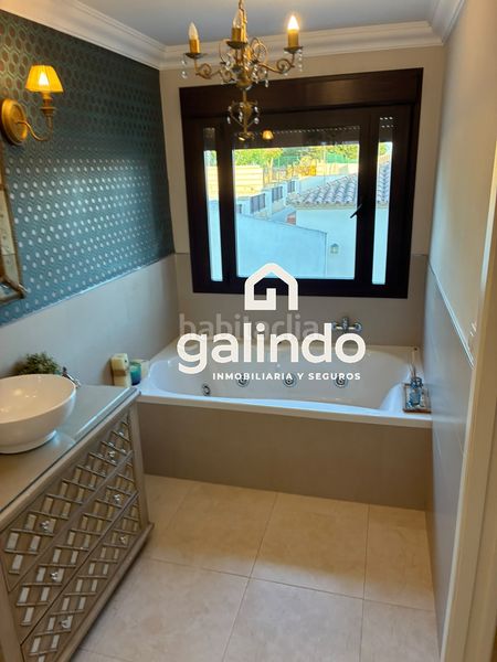 Foto 49a52329-b4ad-40cd-bf1e-ae39bd5d3f7f. Chalet calle madrid 9 en Marchena