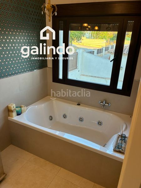 Foto 564ad021-ffa0-44db-8b3b-12809873a32d. Chalet calle madrid 9 en Marchena