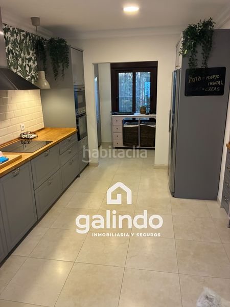 Foto 8ee90b1e-e51d-4dc7-8444-d55bfe648cf3. Chalet calle madrid 9 en Marchena