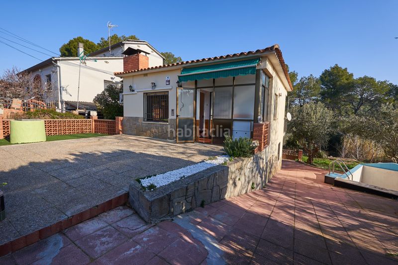 Foto 6d58458b-8483-4985-b609-8eef57548599. Casa amb piscina a Piera