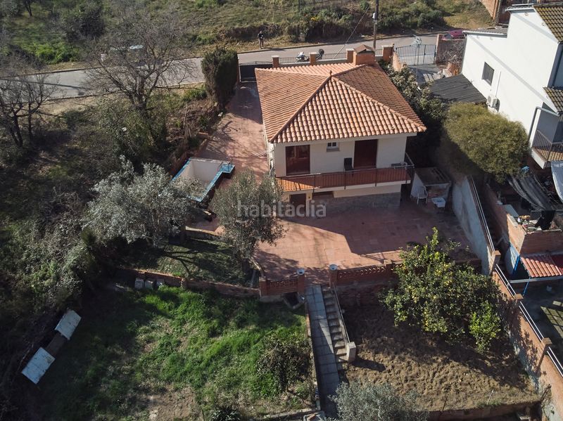 Foto eb73d090-805d-485f-a993-5d060da964ee. Casa amb piscina a Piera
