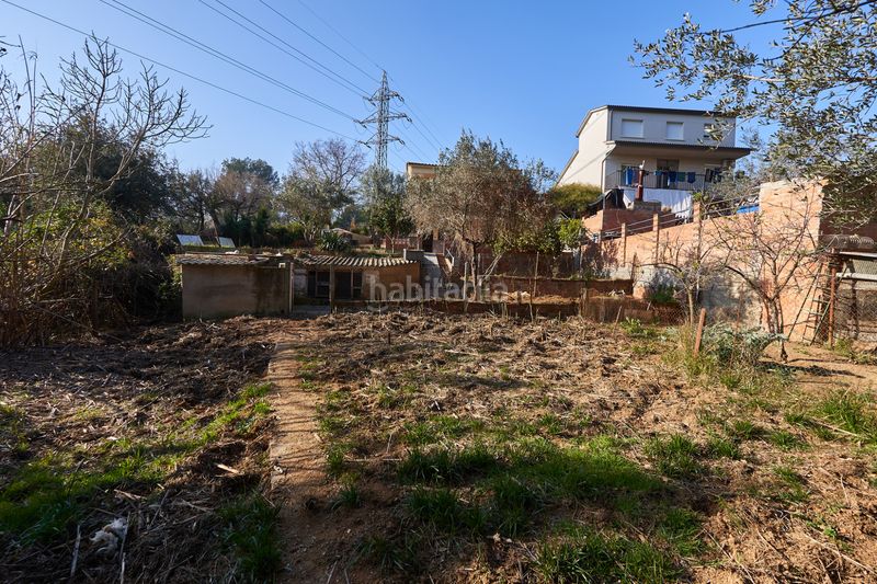 Foto f9133e1b-cc24-4d9d-b49f-e40a35e58759. Casa amb piscina a Piera