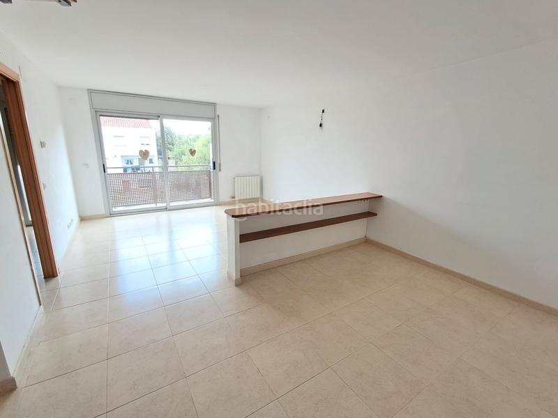 Foto 134acdb6-7a2f-44f6-8e08-2d6b9dce67e8. Dúplex amb aparcament a Torrelavit