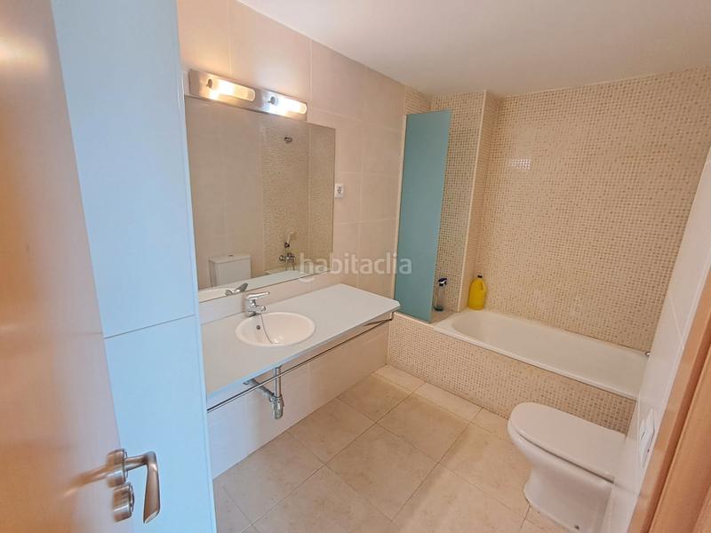 Foto f018a0ed-cb25-4a14-9ac1-37a69f40bd85. Dúplex amb aparcament a Torrelavit