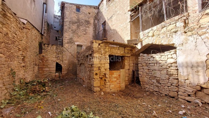 Foto 27bef45a-842a-4f64-9f38-ec3fb0678dc1. Masia a carrer major 14 a Solivella
