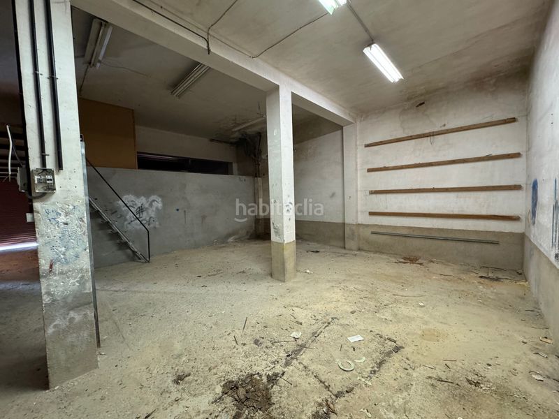 Foto 58fb3815-ae55-4b72-bdd6-f1d6dc1272a0. Locale commerciale in carrer abat llort 6 in Valls