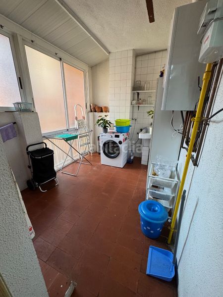 Foto 8a8ddc11-ad1a-49ea-8346-1ebba970505d. Piso en passeig de l'estació 36 pis molt ben situat ideal per famílies en Valls