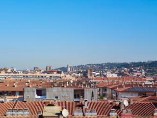Dplex  Carrer marqus de caldes de montbui. tic dplex en venda a migdia-pericot / tico dplex en venta en
