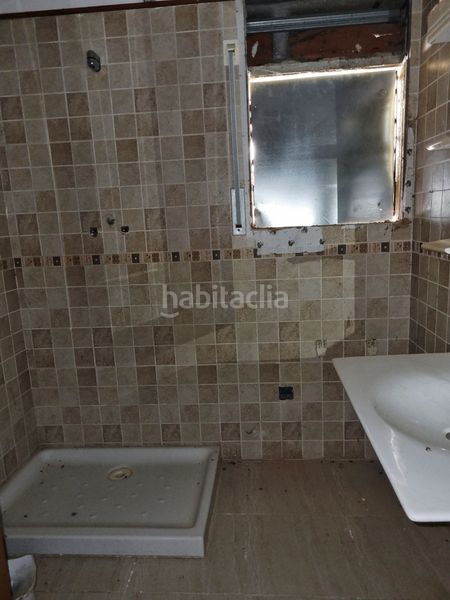 Foto 4da4c9c0-1889-41cc-bc65-0370d37f6bed. Casa amb aparcament a Aiguaviva Parc Vidreres